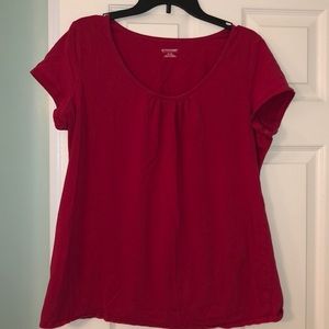 Size XL Motherhood Maternity fuchsia tee